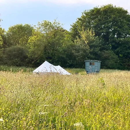 Tin And Canvas Glamping Pickering, Carry On Canvas Bell Tent Luxury tent Pickering