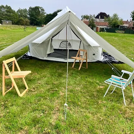 Tin And Canvas Glamping Pickering, Carry On Canvas Bell Tent Luxury tent