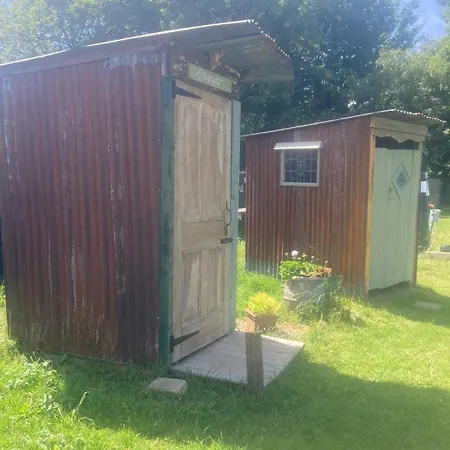 Tin And Canvas Glamping Pickering, Carry On Canvas Bell Tent *